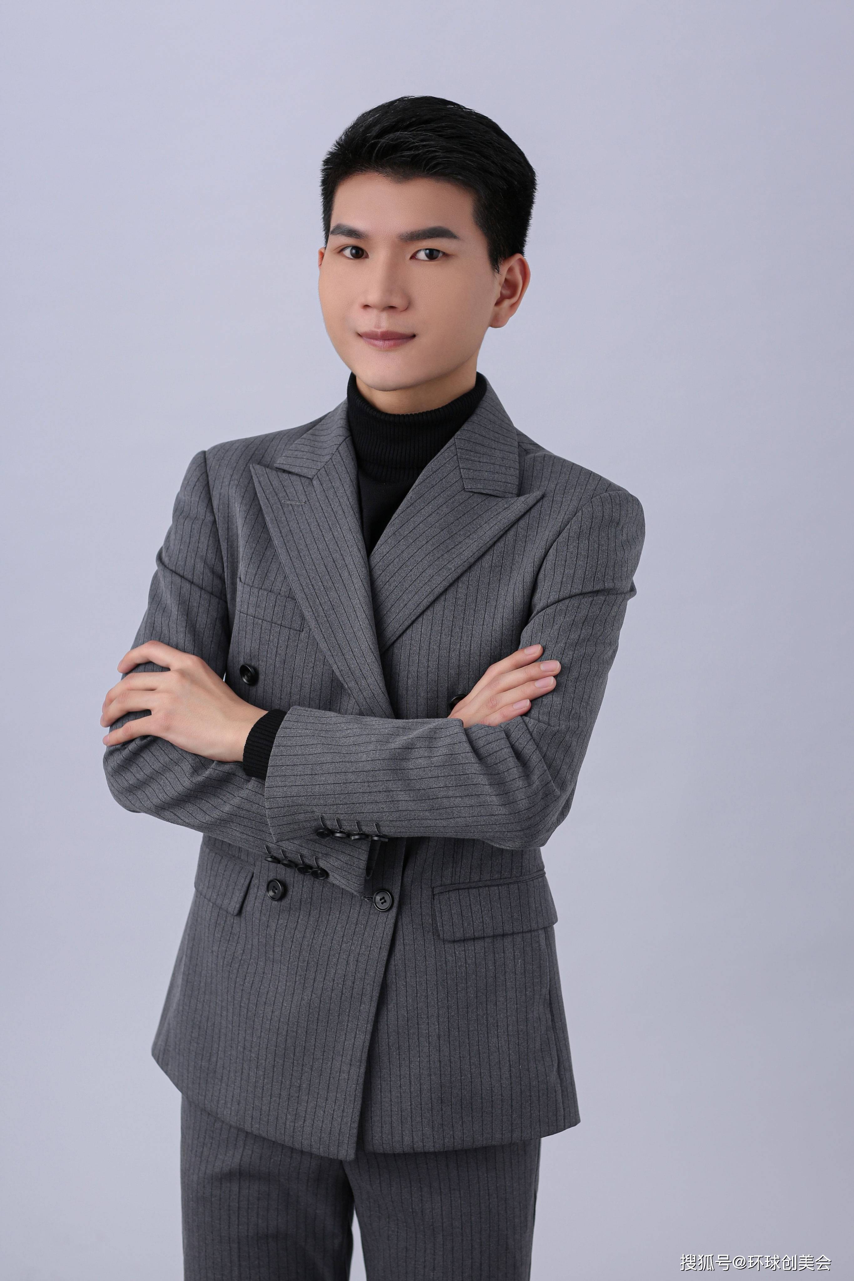 曹金华 视觉设计总监